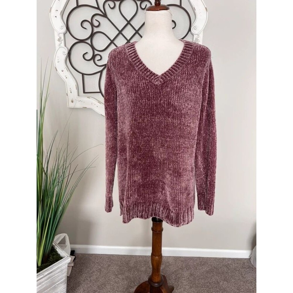 Women’s Orvis v-neck Sweater size-M